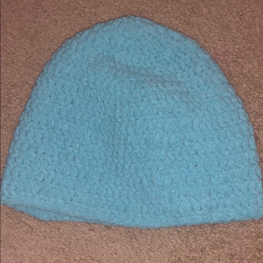 Handmade Winter Hat - Picture 3 of 3
